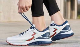 近期新跑鞋爆料新闻报道,科技升级，舒适领跑
