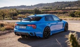 领克03 爆料视频讲解,性能与科技并重，揭秘未来智能驾驶新篇章