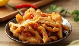 酸辣无骨鸡爪爆料视频,揭秘网红美食背后的制作秘籍