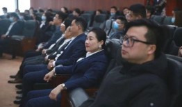 爆料现场早会视频,爆料瞬间直击