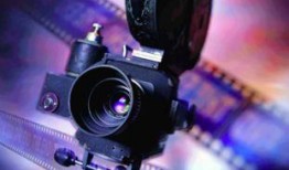 室内充电爆料怎么做视频,打造创意视频教程，轻松掌握充电安全与技巧