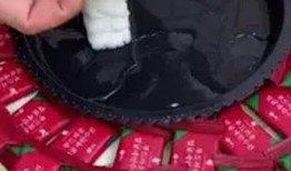 爆料压缩毛巾怎么用视频,如何轻松使用爆料压缩毛巾